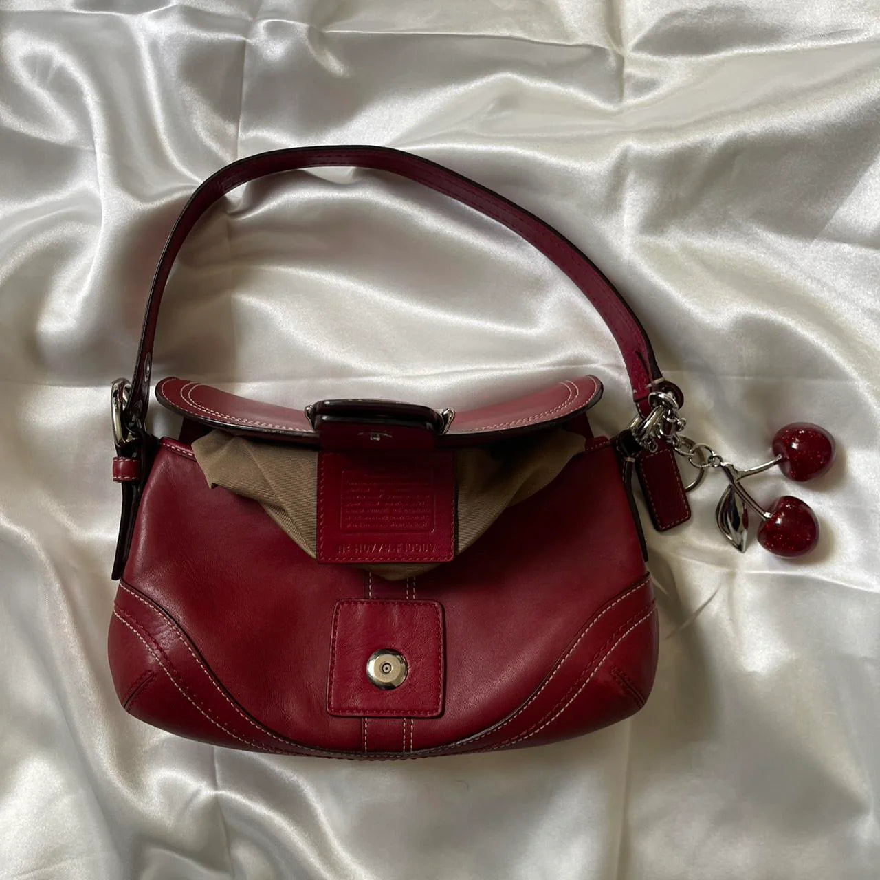 2007 Coach Mini Red Soho ππ