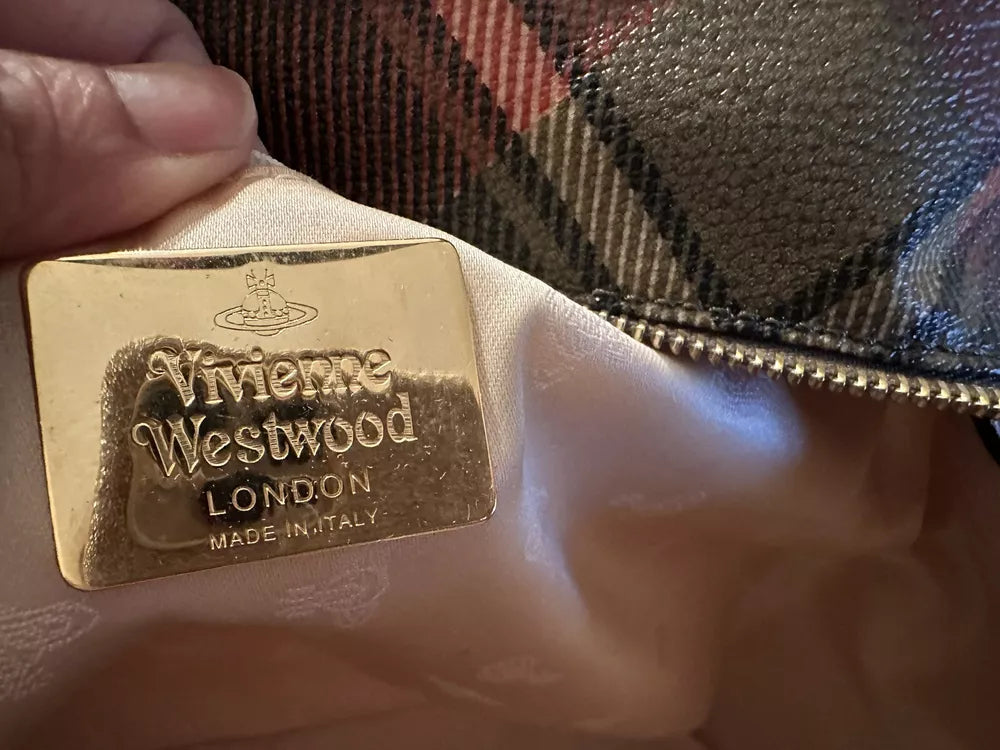 Vivienne Westwood vintage 2000's plaid tartan large embrioered vivienne🍎🔥