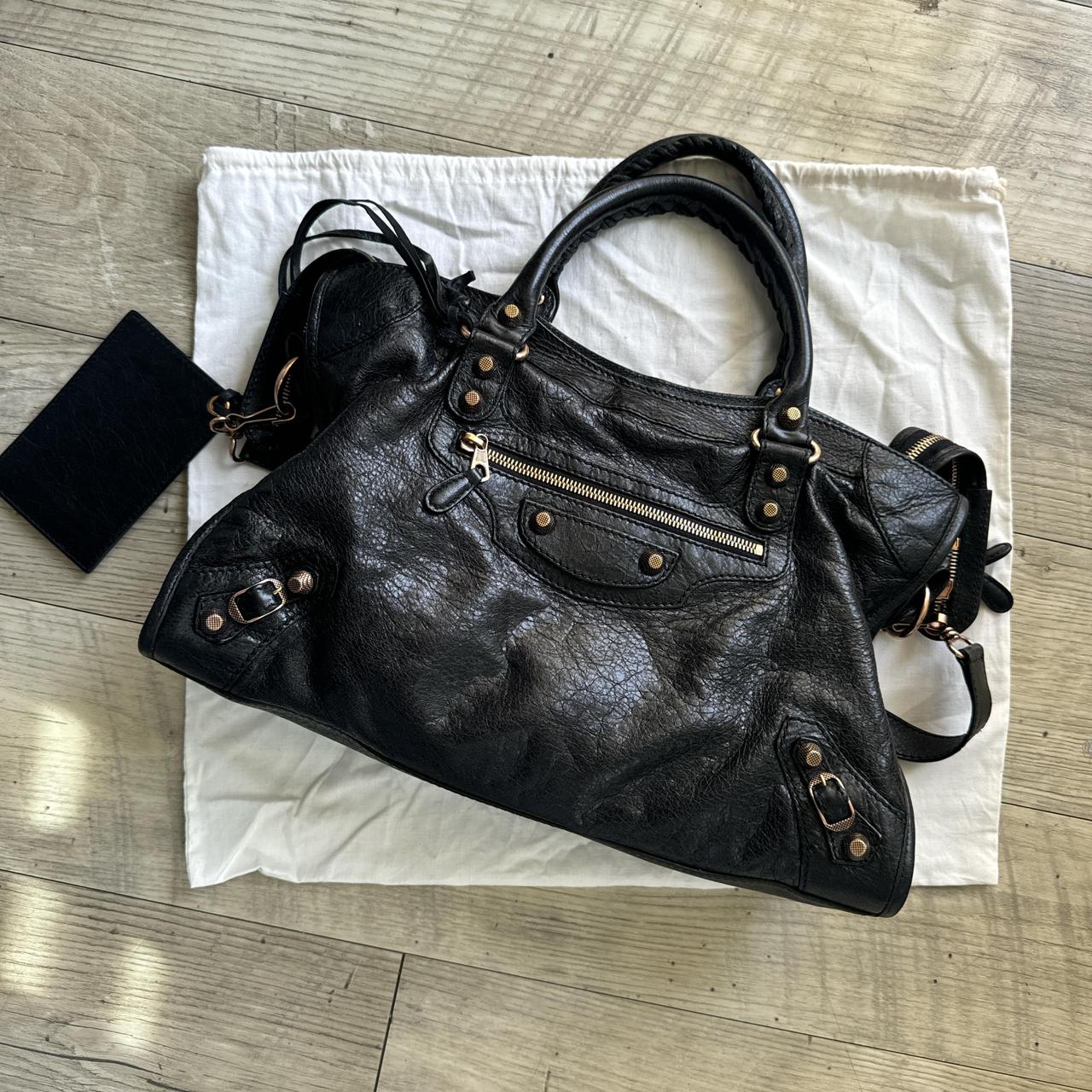 π€π§³ Preowned BALENCIAGA Classic City β Jet Black with Aged Brass Hardware π§³π€