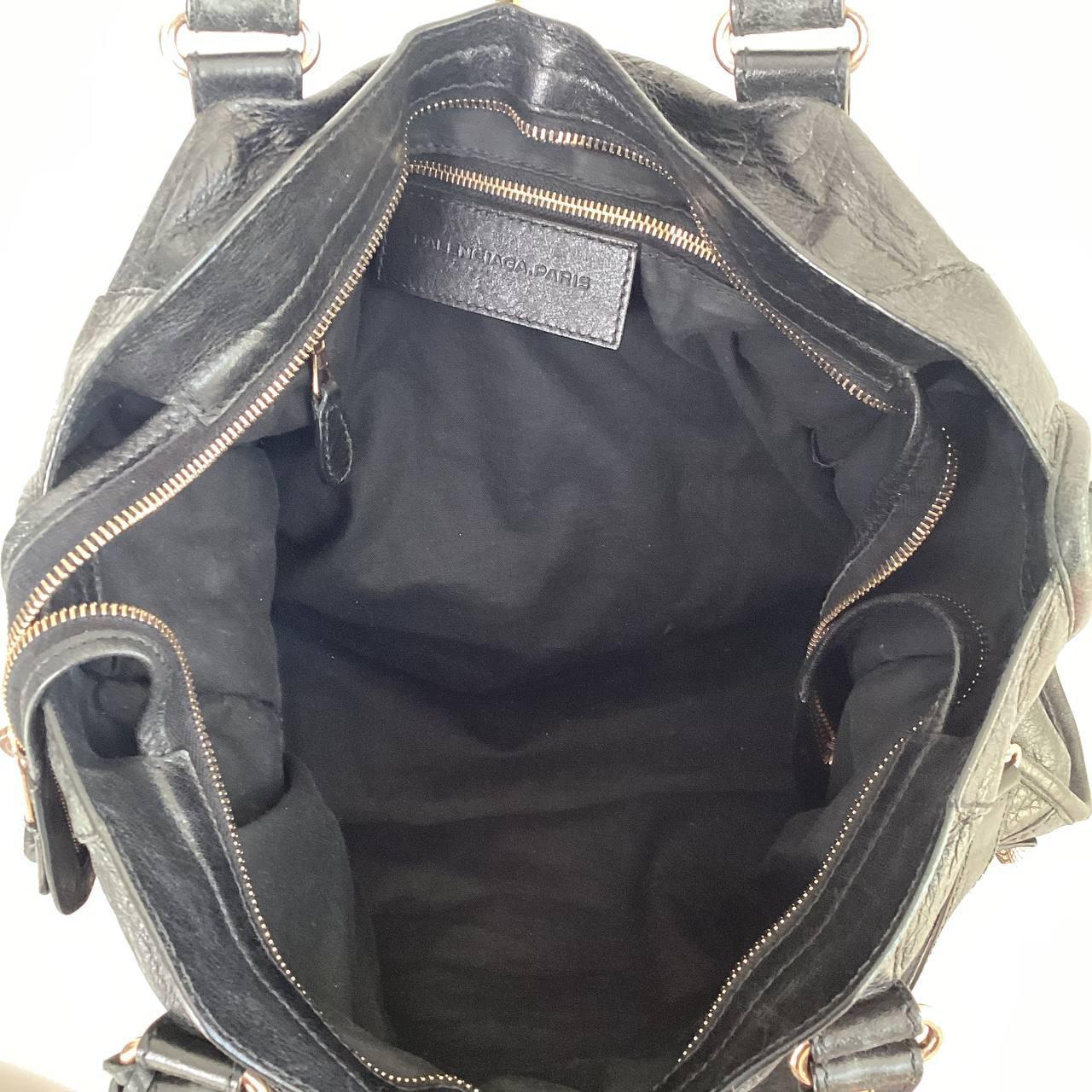 π€π§³ Preowned BALENCIAGA Classic City β Jet Black with Aged Brass Hardware π§³π€